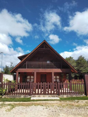 Conecta con la Naturaleza y Confort en Cabaña Villaluxe